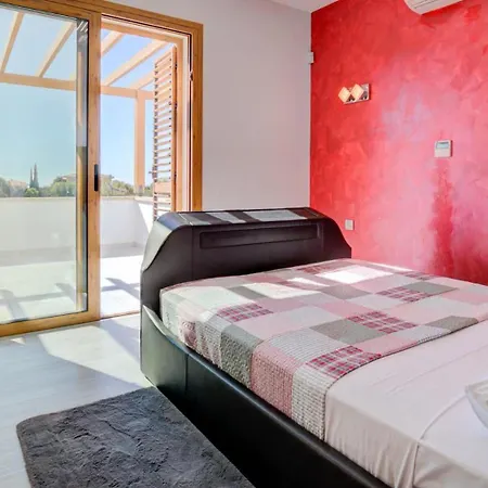 347 Meo - Fantastic Five Bedroom With Private Pool In Peaceful Location, Aphrodite Hills