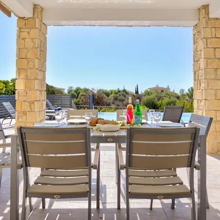 Villa 347 Meo - Fantastic Five Bedroom With Private Pool In Peaceful Location, Aphrodite Hills