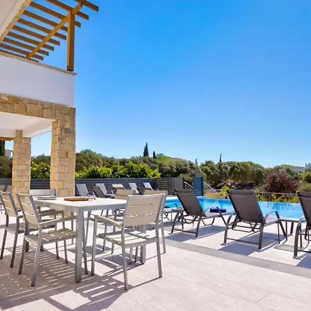 Villa 347 Meo - Fantastic Five Bedroom With Private Pool In Peaceful Location, Aphrodite Hills Kouklia