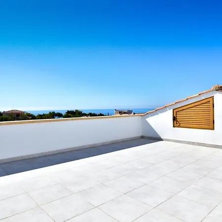 347 Meo - Fantastic Five Bedroom With Private Pool In Peaceful Location, Aphrodite Hills Vila *