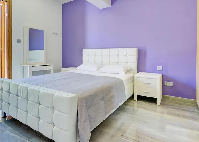 347 Meo - Fantastic Five Bedroom With Private Pool In Peaceful Location, Aphrodite Hills Villa *