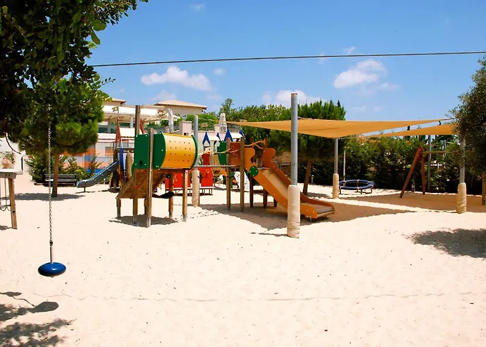 Villa 347 Meo - Fantastic Five Bedroom With Private Pool In Peaceful Location, Aphrodite Hills Kouklia