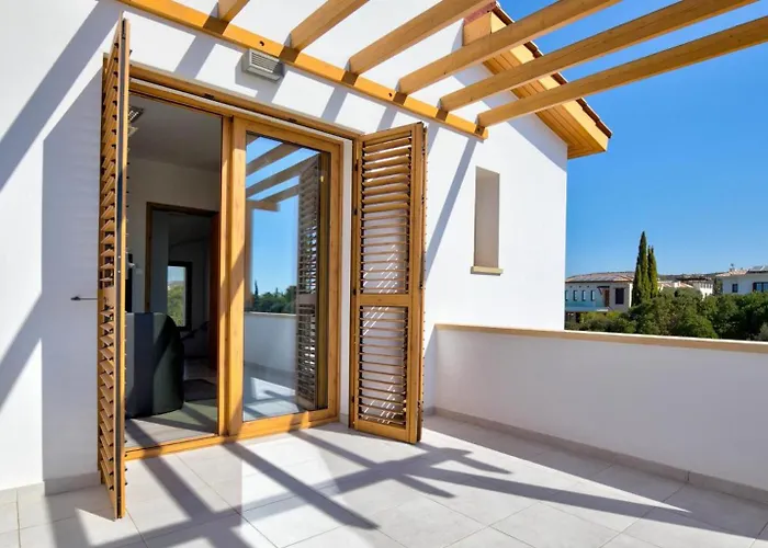 Villa 347 Meo - Fantastic Five Bedroom With Private Pool In Peaceful Location, Aphrodite Hills