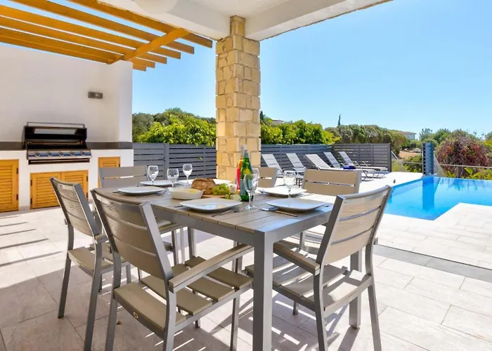 347 Meo - Fantastic Five Bedroom With Private Pool In Peaceful Location, Aphrodite Hills Villa Kouklia